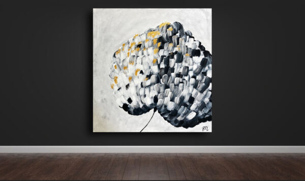 BLACK AND GOLD - Image 3