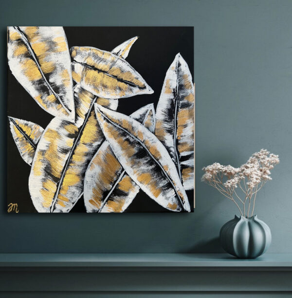 GOLDEN LEAF